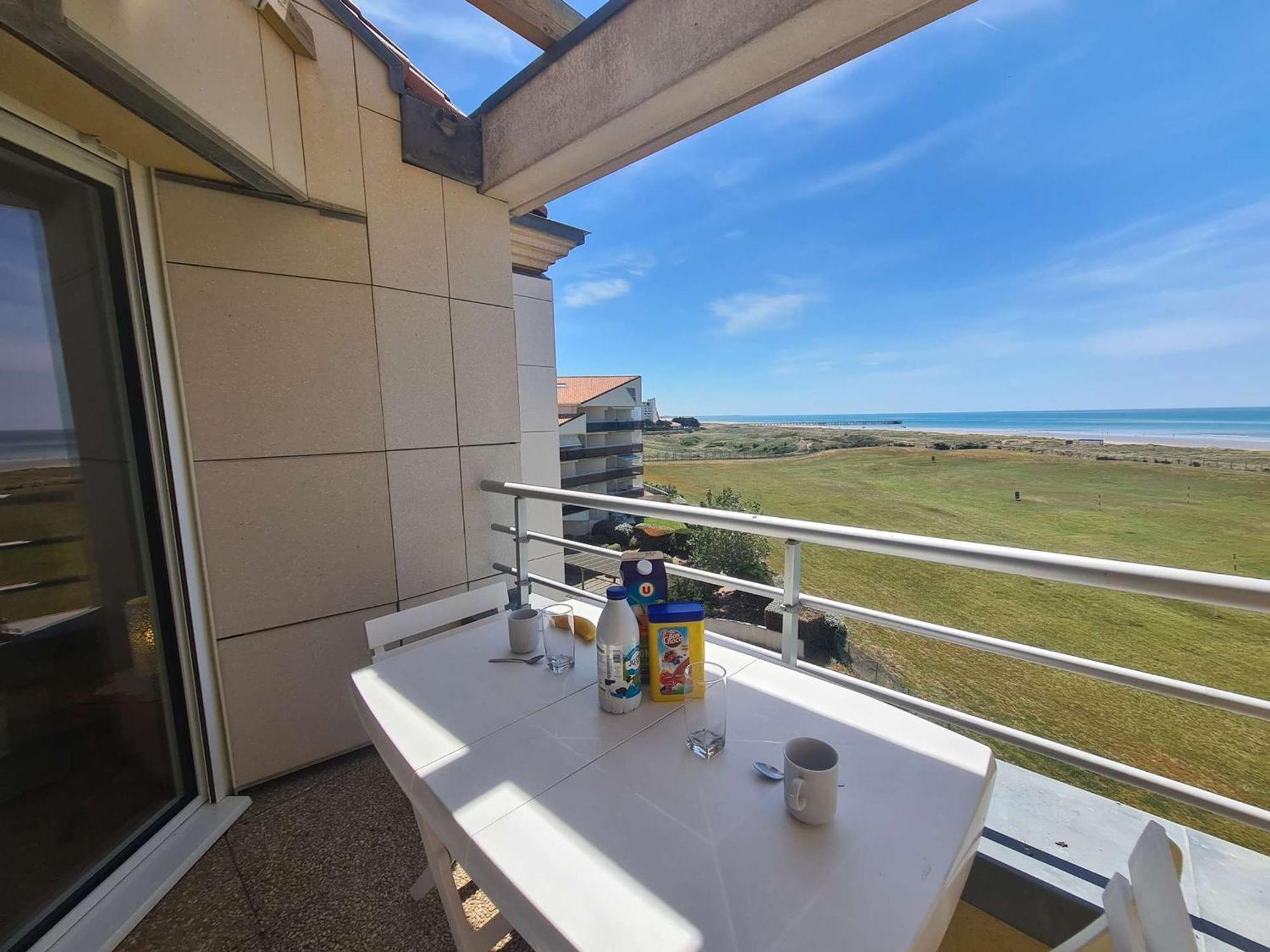 Appartement 2 Pieces/Cabine, Piscine, Parking, Bord De Mer - Saint Jean De Monts - Fr-1-224C-81 Екстериор снимка